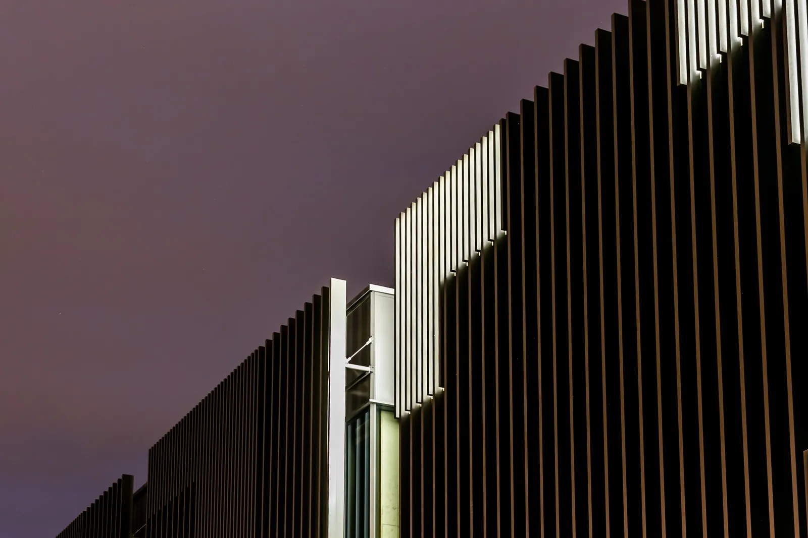 beyond.pl – Fasada Roku - Image 5